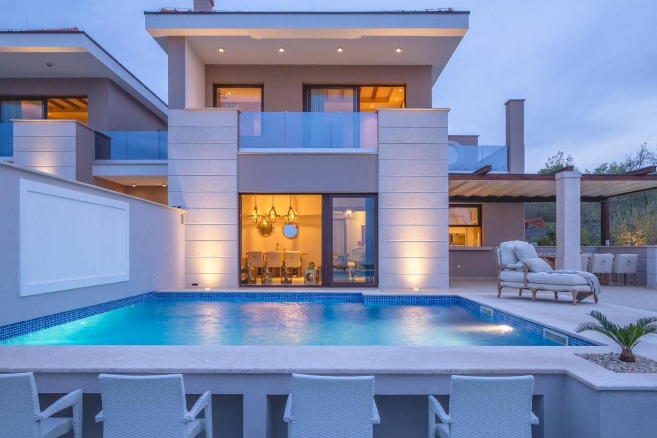 Luxury Villa Prova1 马林斯卡 外观 照片